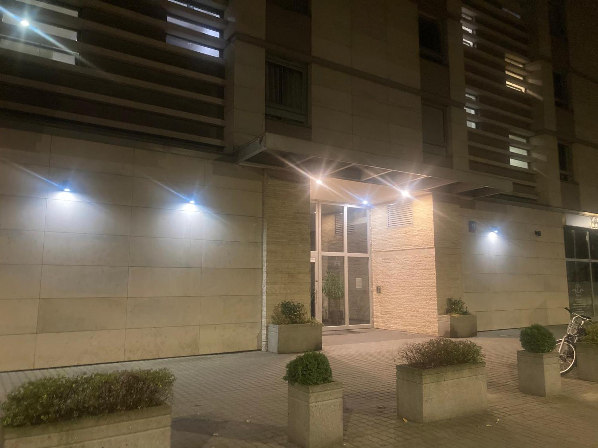 Przestronny Apartament Na Dolnej Warsaw Exterior photo